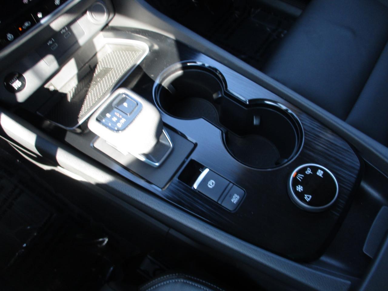 Nissan Rogue AWD SL 2025