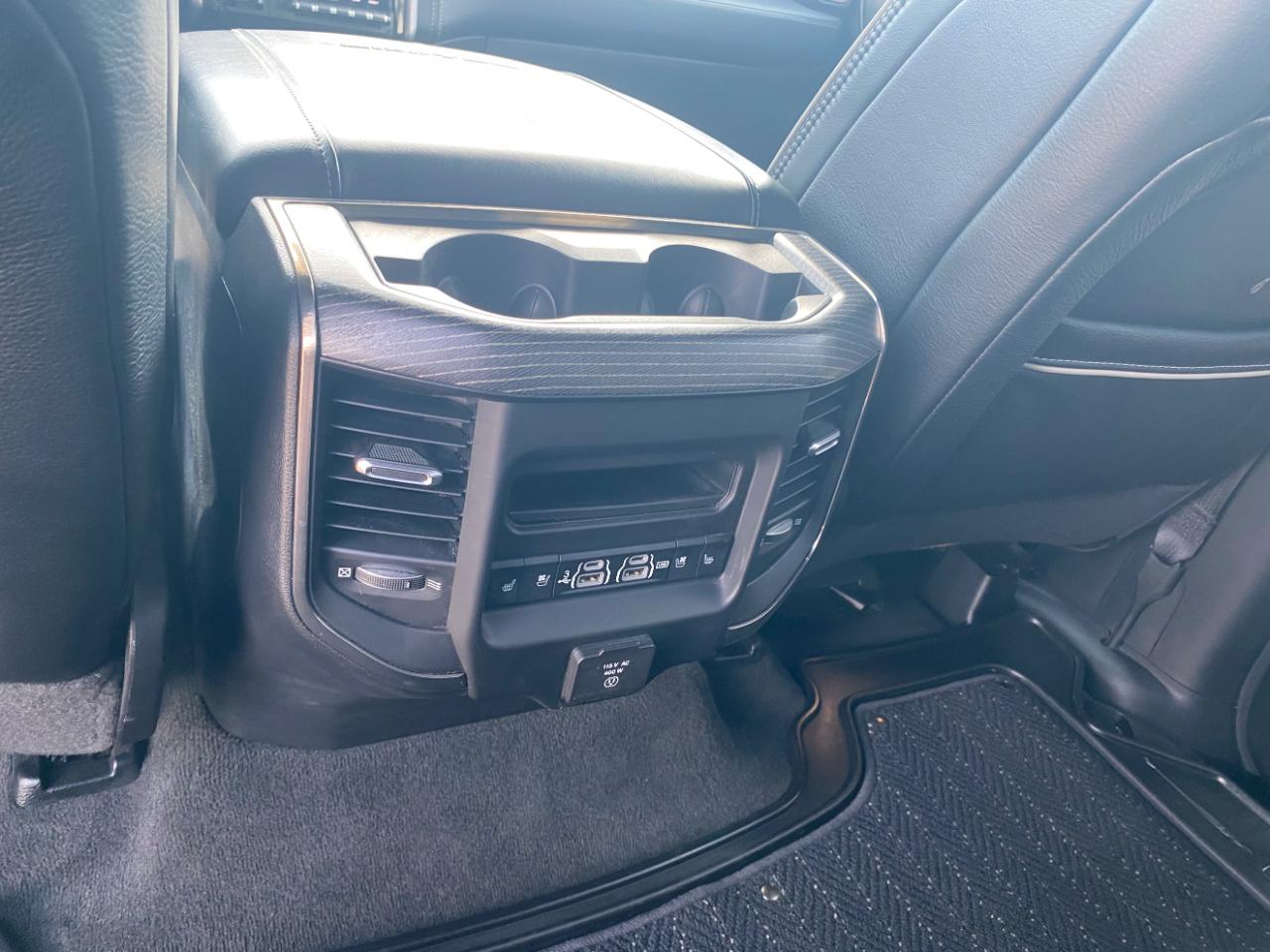 RAM 1500 Limited 4x4 Crew Cab 5'7" Box 2019