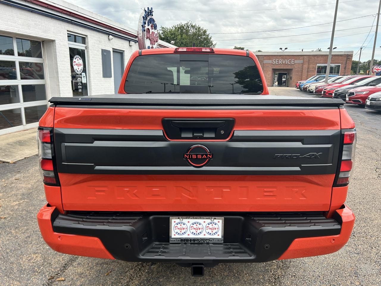 Nissan Frontier Crew Cab 4x4 PRO-4X 2025