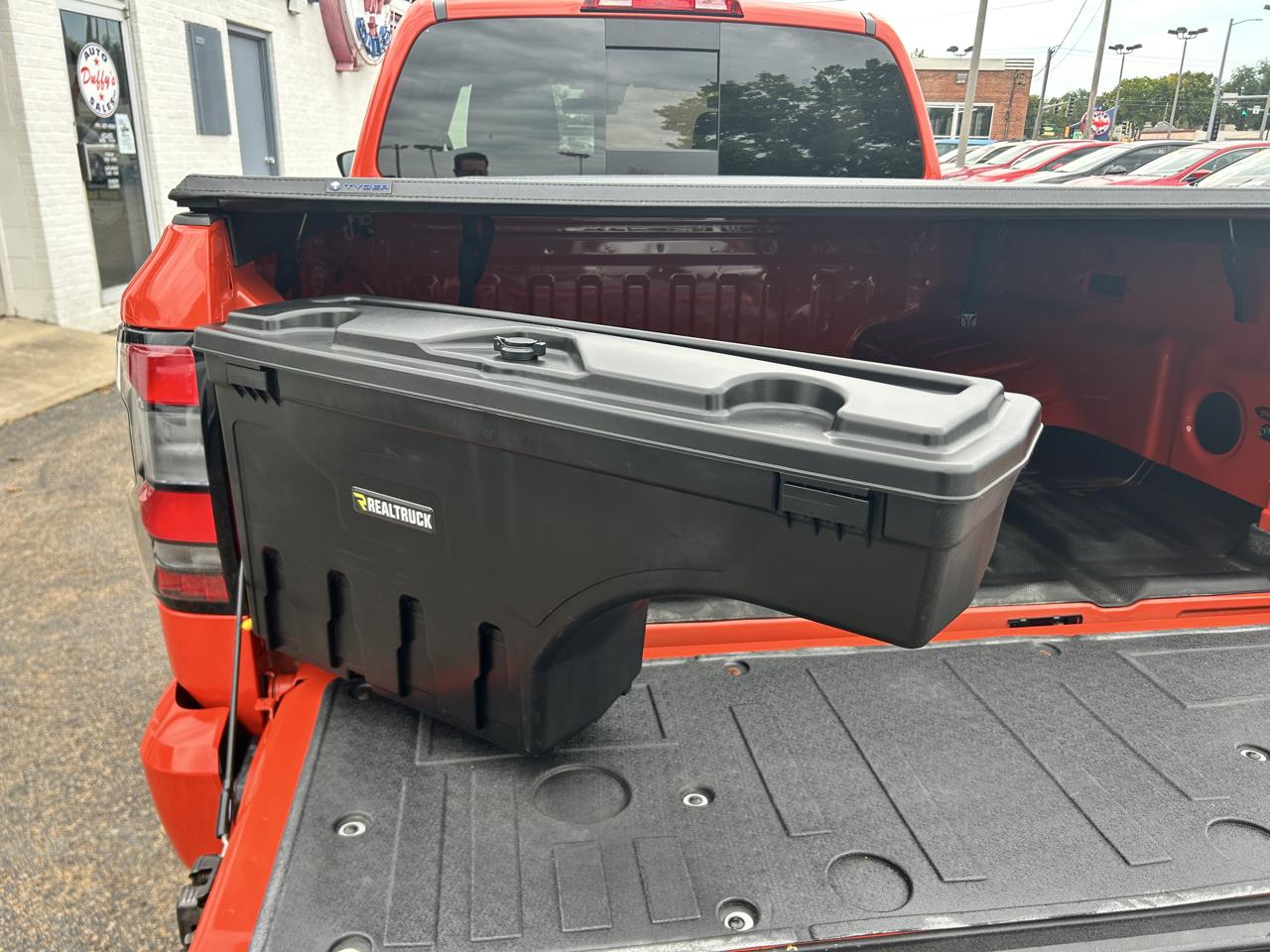 Nissan Frontier Crew Cab 4x4 PRO-4X 2025