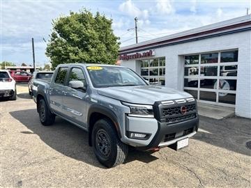 2025 Nissan Frontier Crew Cab 4x4 PRO-4X