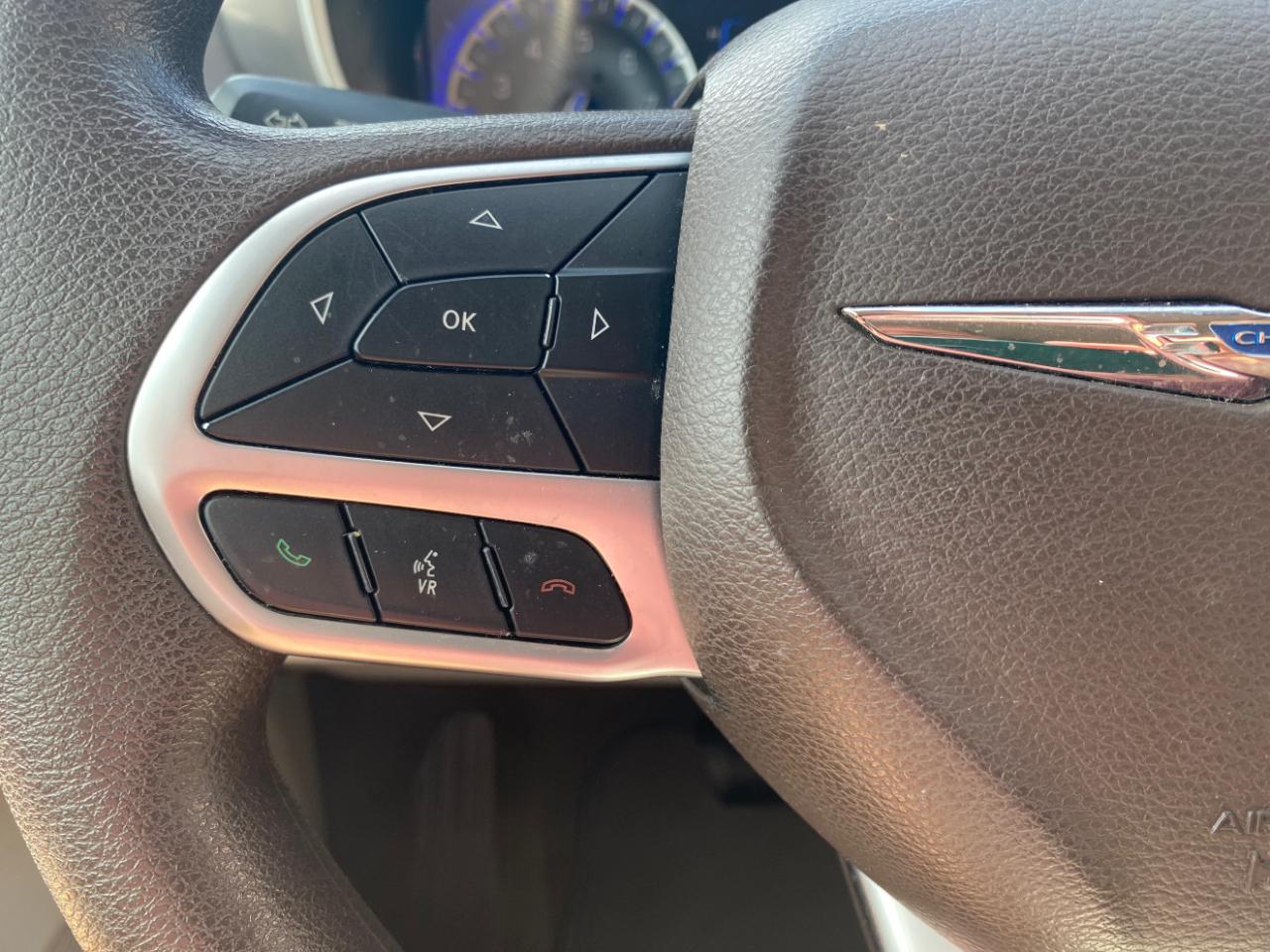 Chrysler Pacifica Touring Plus FWD 2017