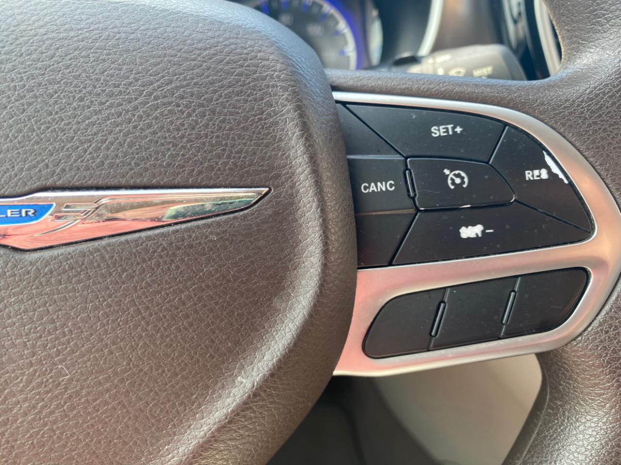 Chrysler Pacifica Touring Plus FWD 2017