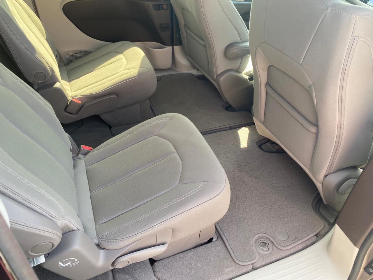 Chrysler Pacifica Touring Plus FWD 2017