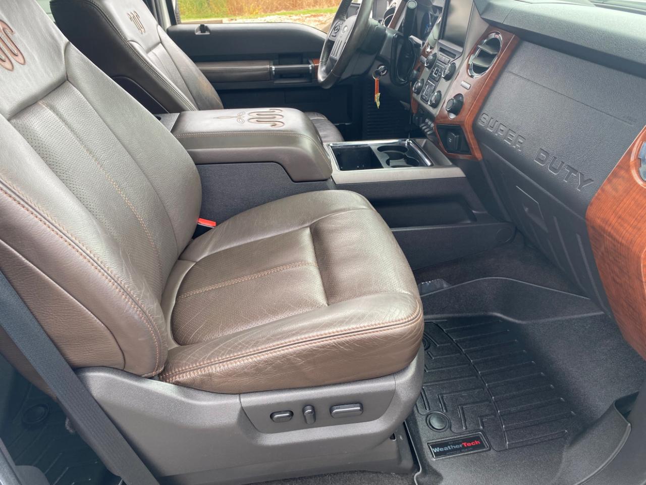 Ford Super Duty F-250 SRW 4WD Crew Cab 172" King Ranch 2016