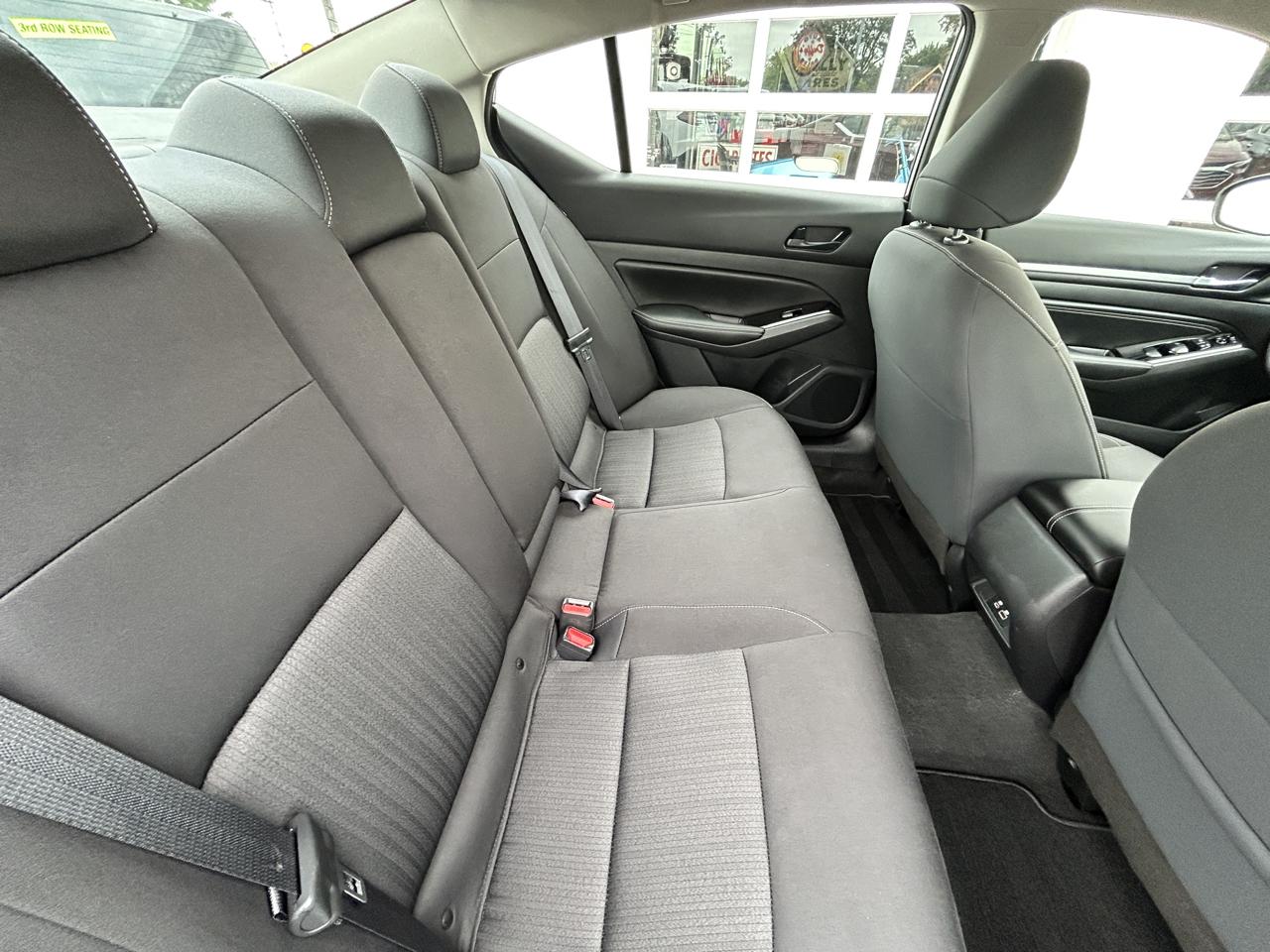 Nissan Altima 2.5 SV AWD Sedan 2023