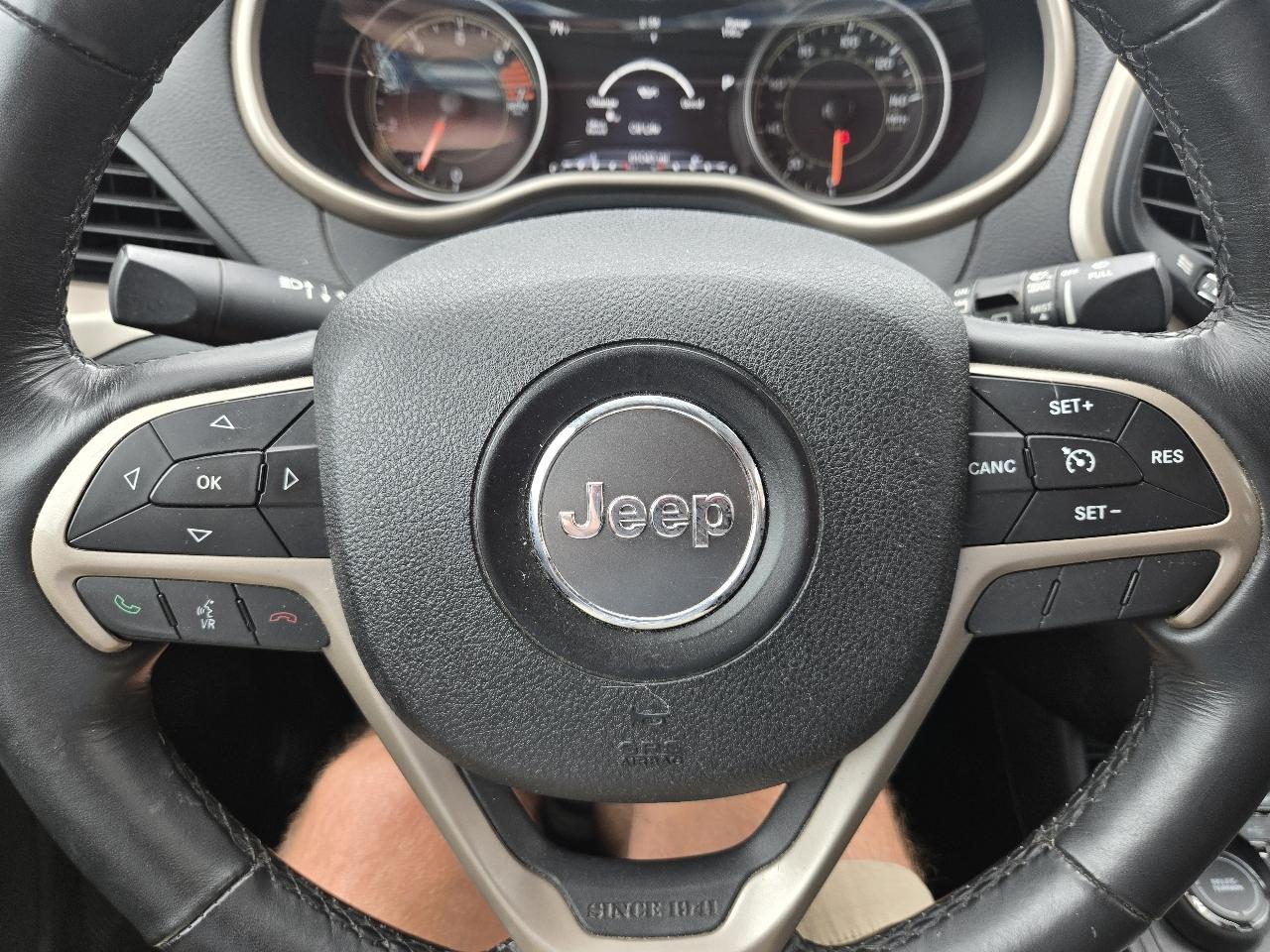 Jeep Cherokee 4WD 4dr Limited 2016