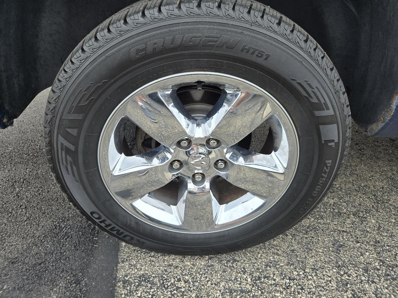 RAM 1500 4WD Quad Cab 140.5" SLT 2011