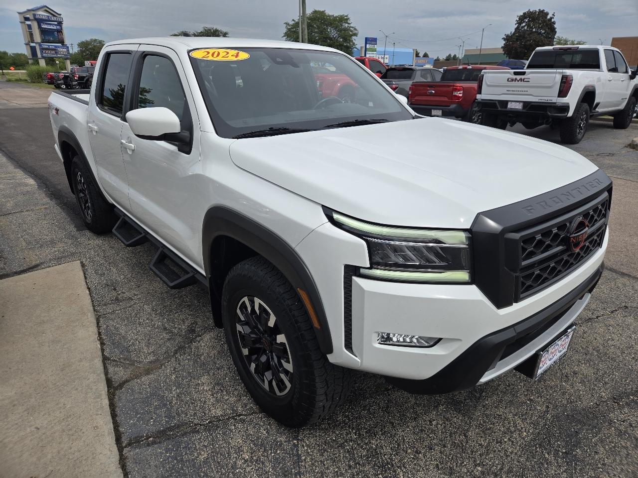 Nissan Frontier Crew Cab 4x4 PRO-4X 2024