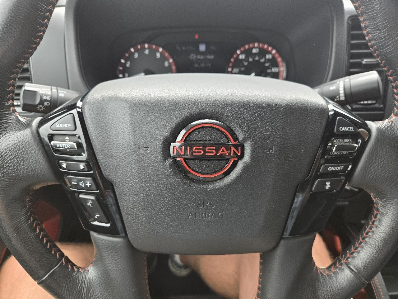 Nissan Frontier Crew Cab 4x4 PRO-4X 2024