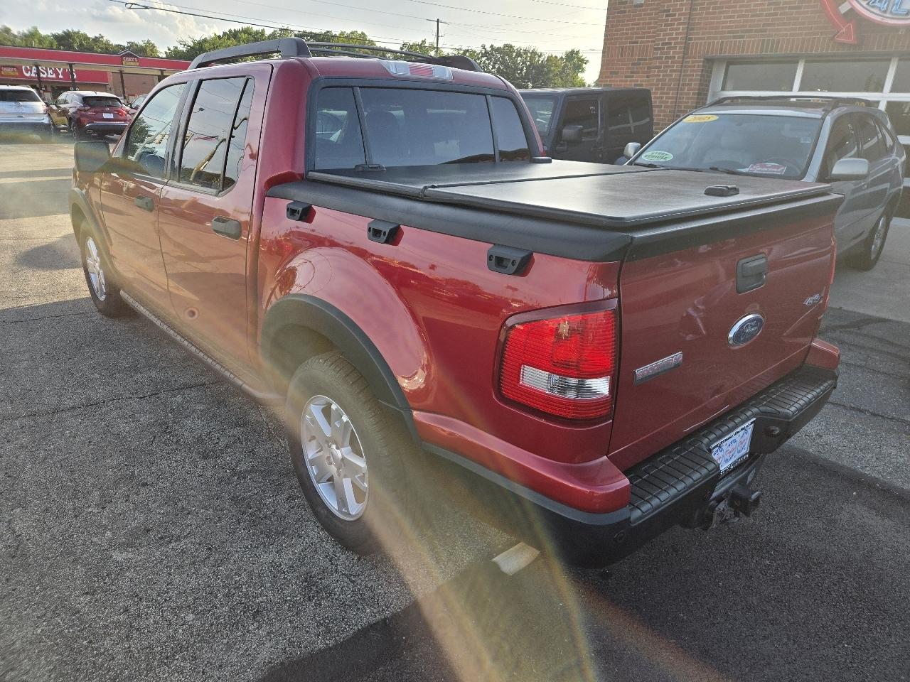 Ford Explorer Sport Trac 4WD 4dr XLT 2010