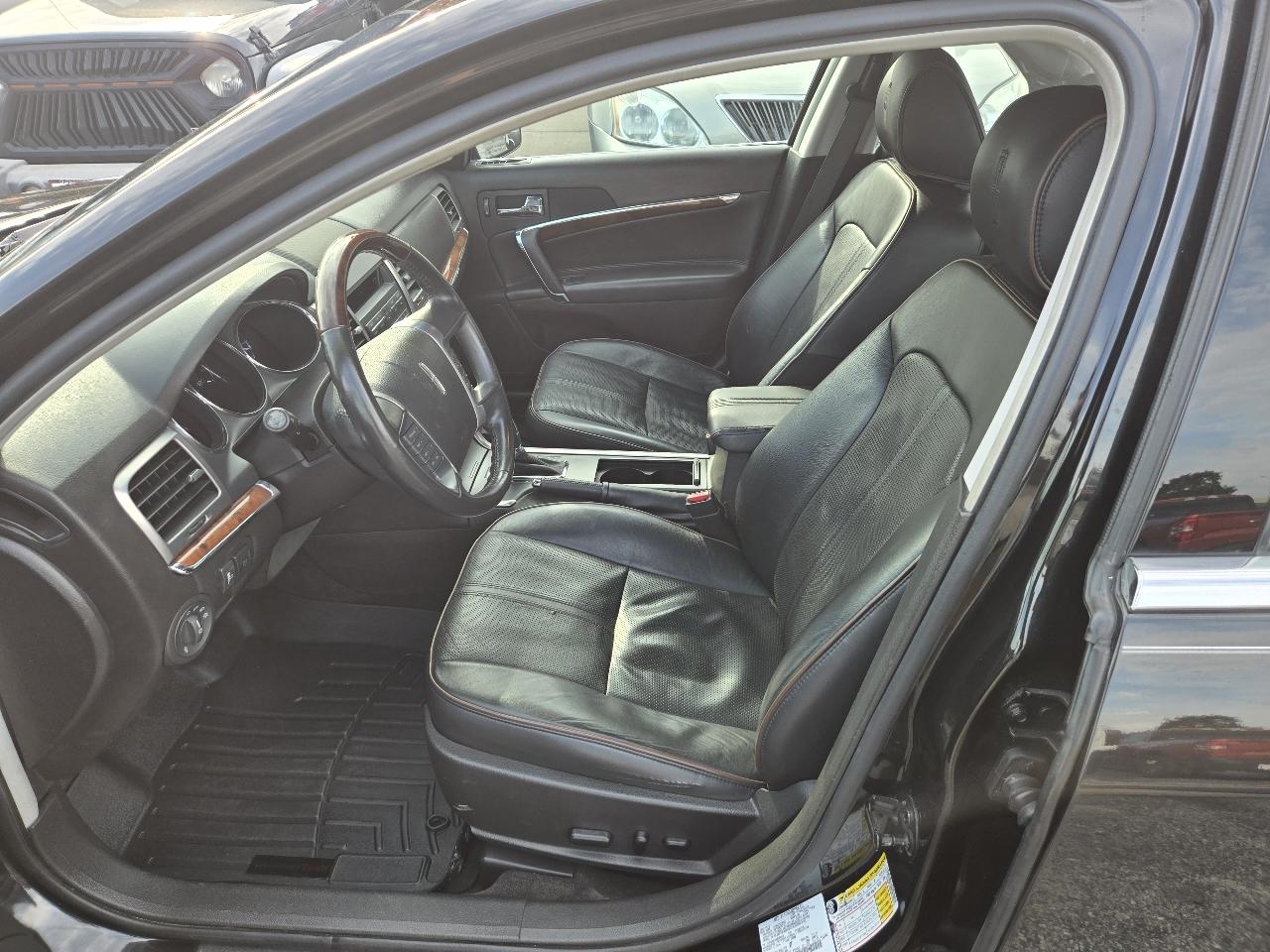 Lincoln MKZ 4dr Sdn FWD 2011