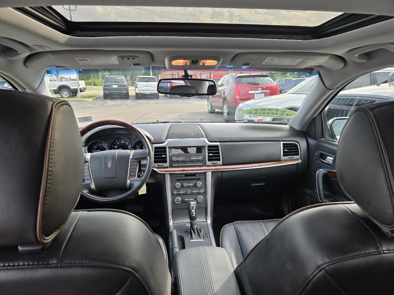 Lincoln MKZ 4dr Sdn FWD 2011