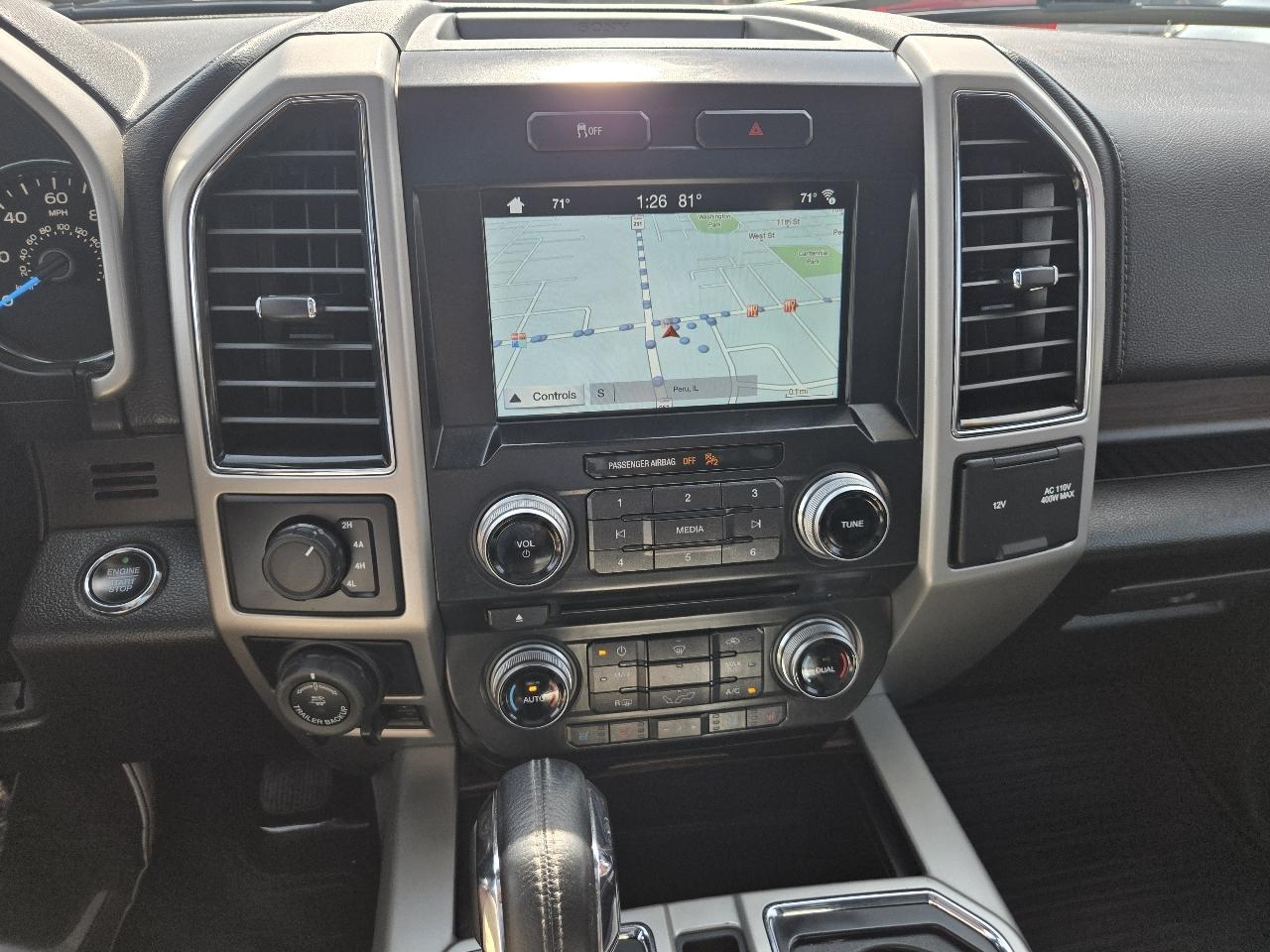 Ford F-150 4WD SuperCab 145" Lariat 2017