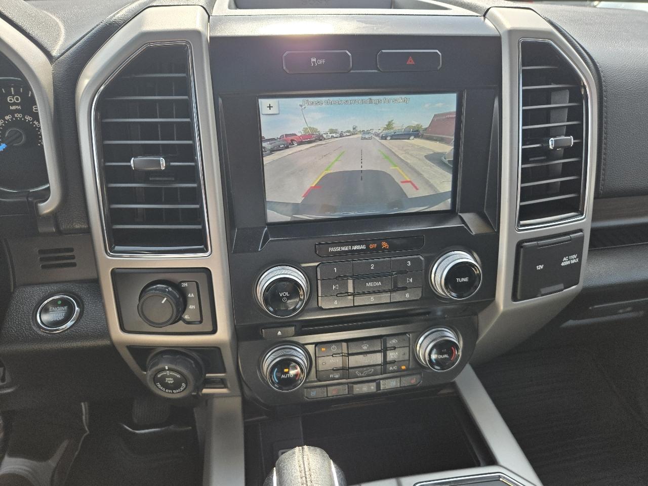 Ford F-150 4WD SuperCab 145" Lariat 2017