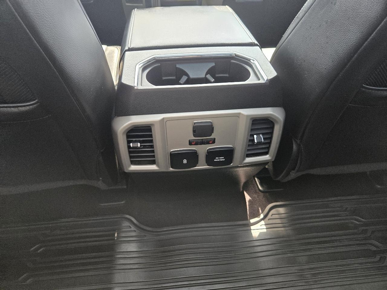 Ford F-150 4WD SuperCab 145" Lariat 2017