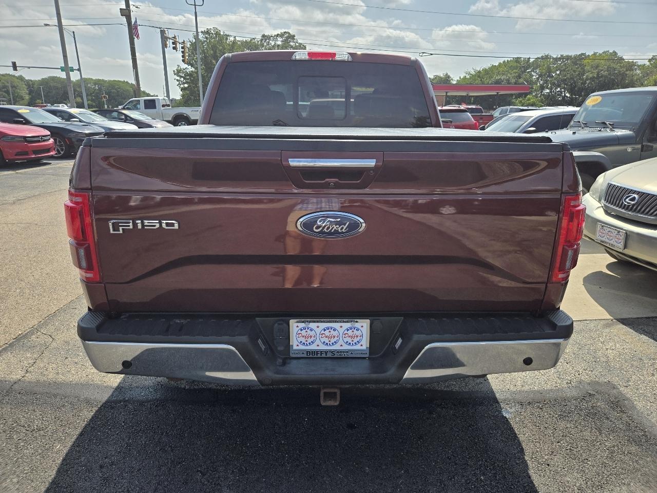 Ford F-150 4WD SuperCab 145" Lariat 2017