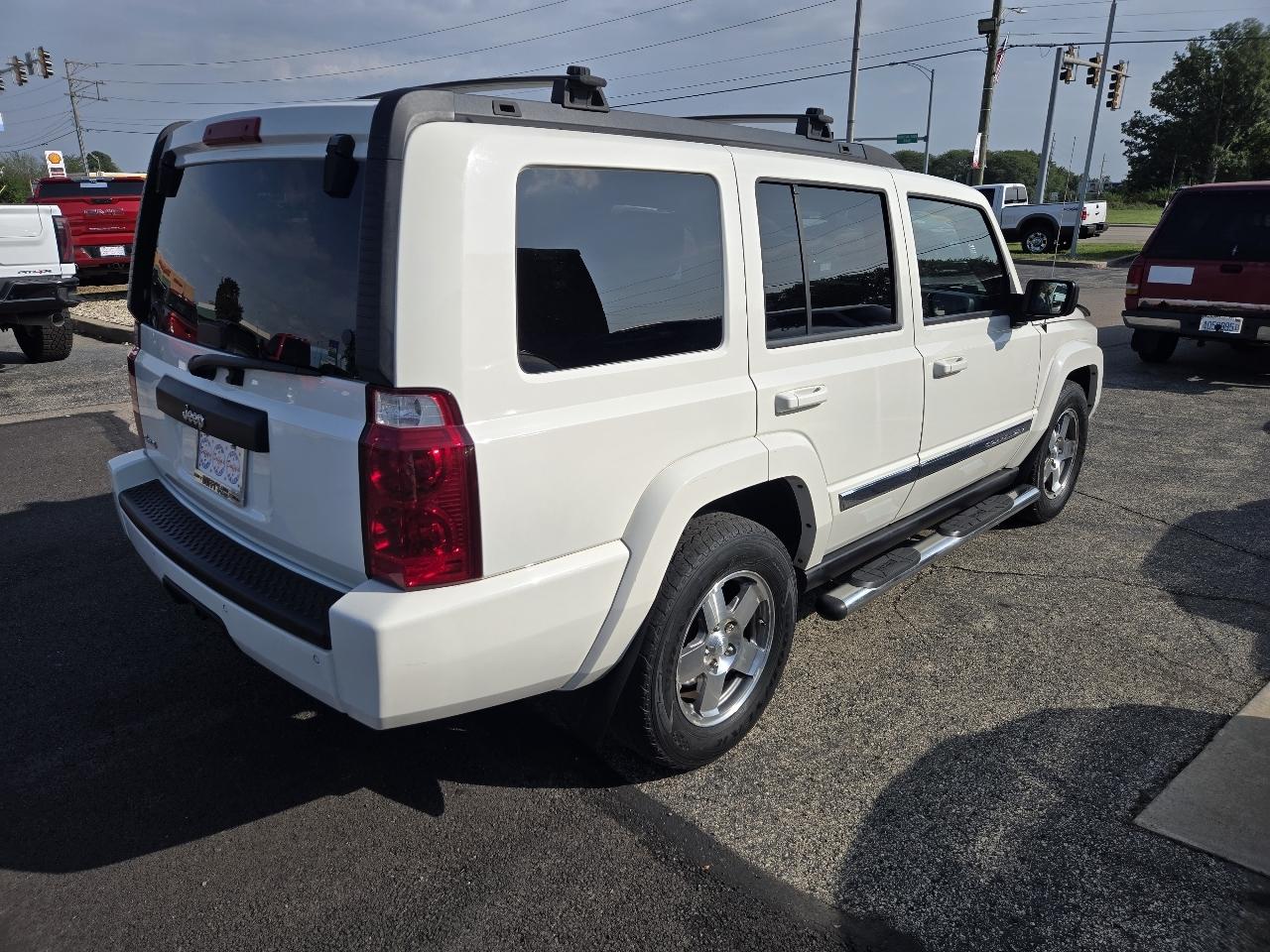 Jeep Commander 4WD 4dr Sport 2010