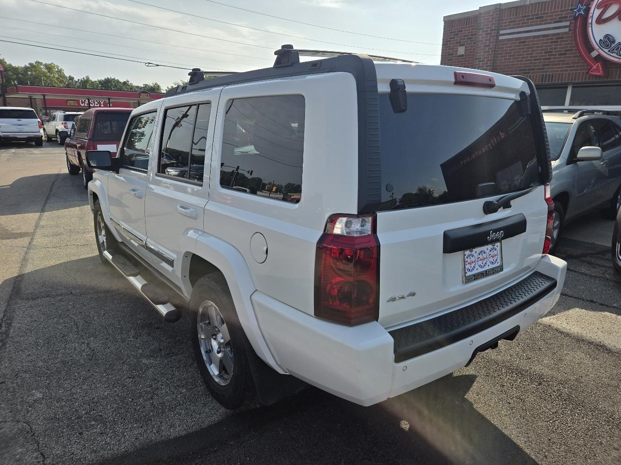 Jeep Commander 4WD 4dr Sport 2010