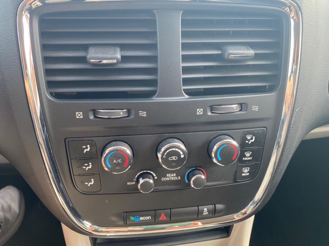 Dodge Grand Caravan 4dr Wgn SXT 2015
