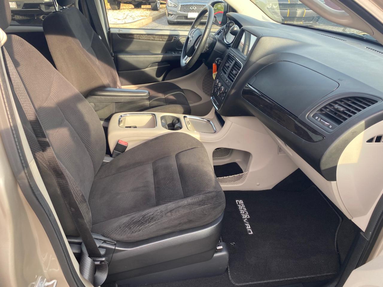Dodge Grand Caravan 4dr Wgn SXT 2015