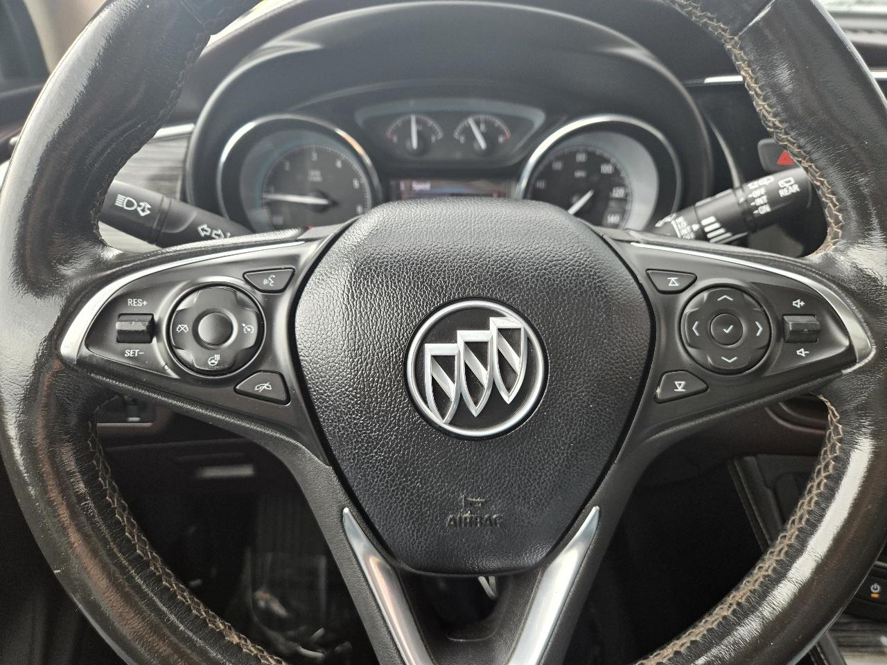 Buick Envision FWD 4dr Essence 2017