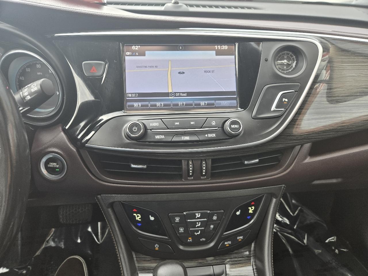 Buick Envision FWD 4dr Essence 2017