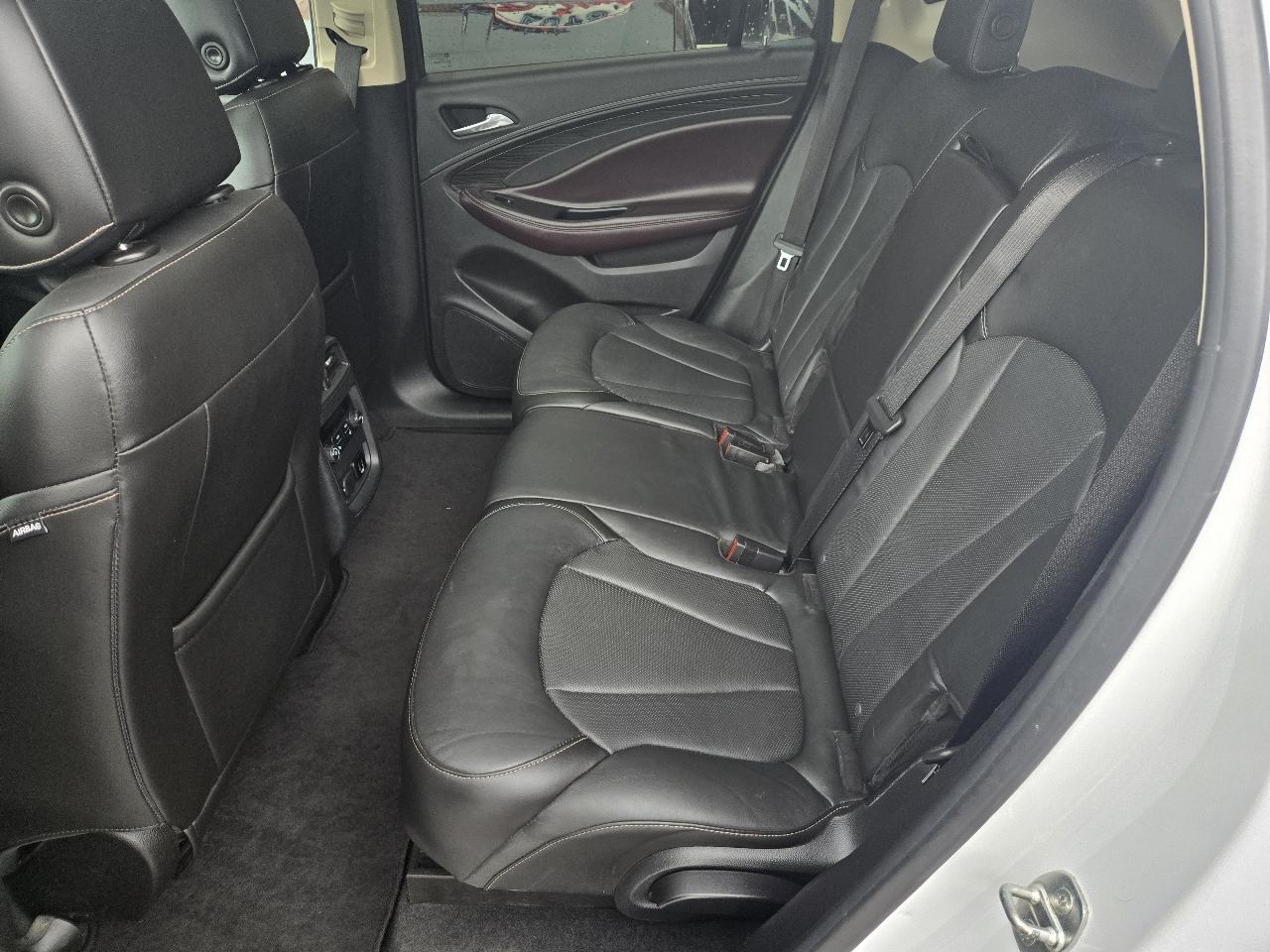 Buick Envision FWD 4dr Essence 2017