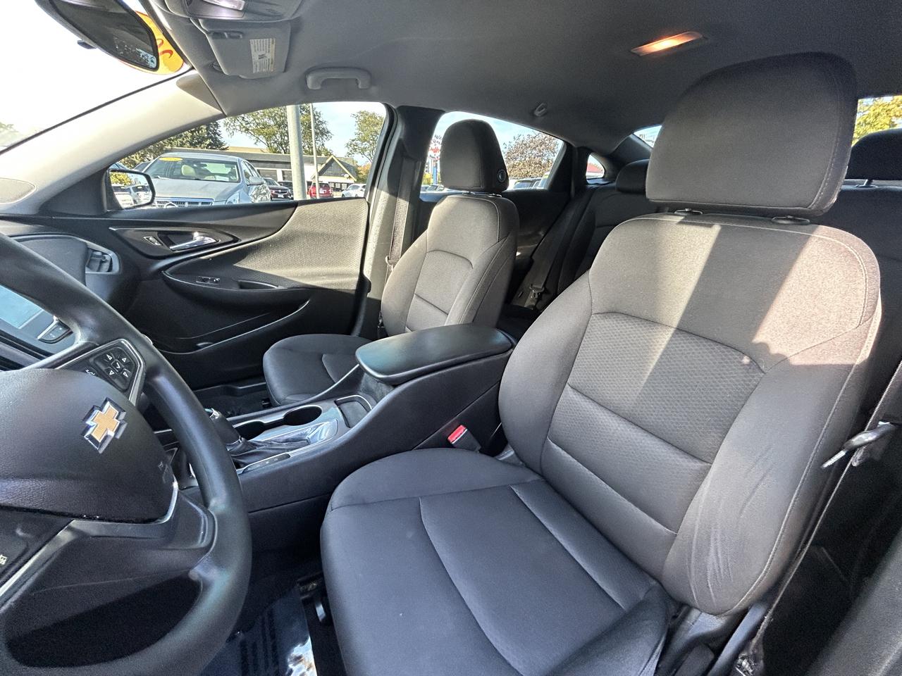 Chevrolet Malibu 4dr Sdn LS w/1LS 2018