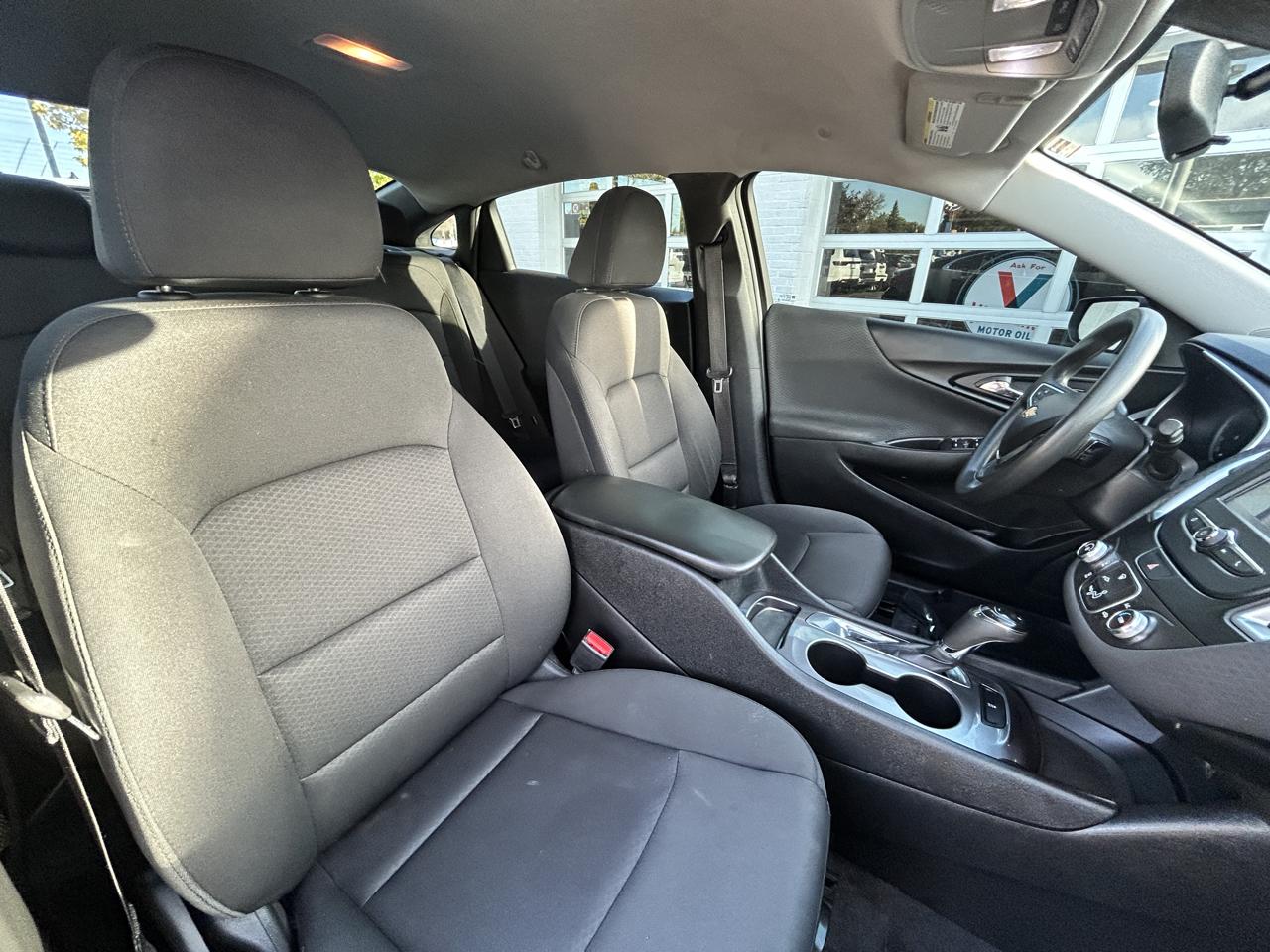 Chevrolet Malibu 4dr Sdn LS w/1LS 2018