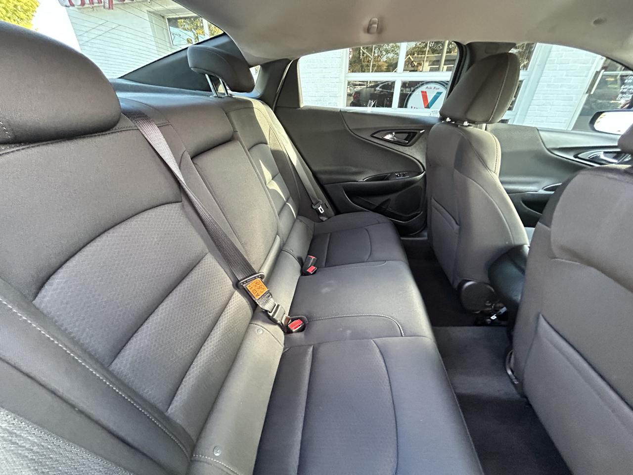 Chevrolet Malibu 4dr Sdn LS w/1LS 2018