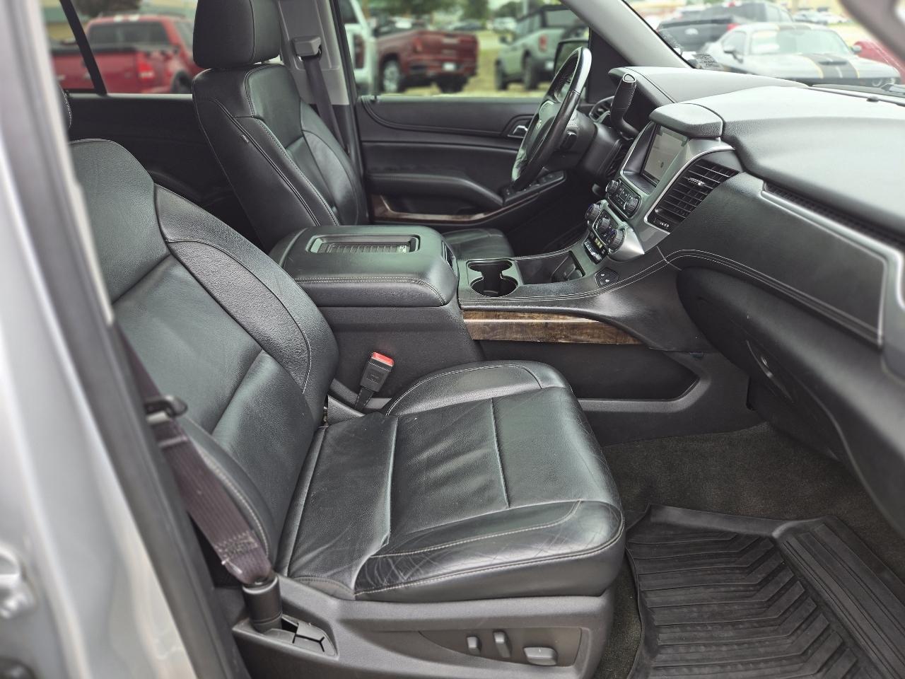 Chevrolet Tahoe 4WD 4dr LT 2016