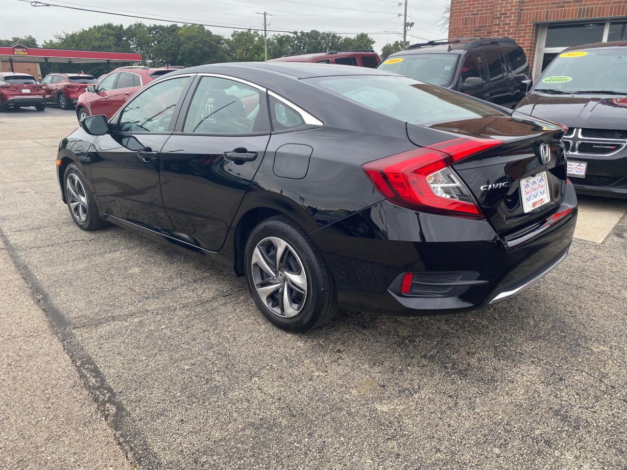 Honda Civic Sedan LX CVT 2021