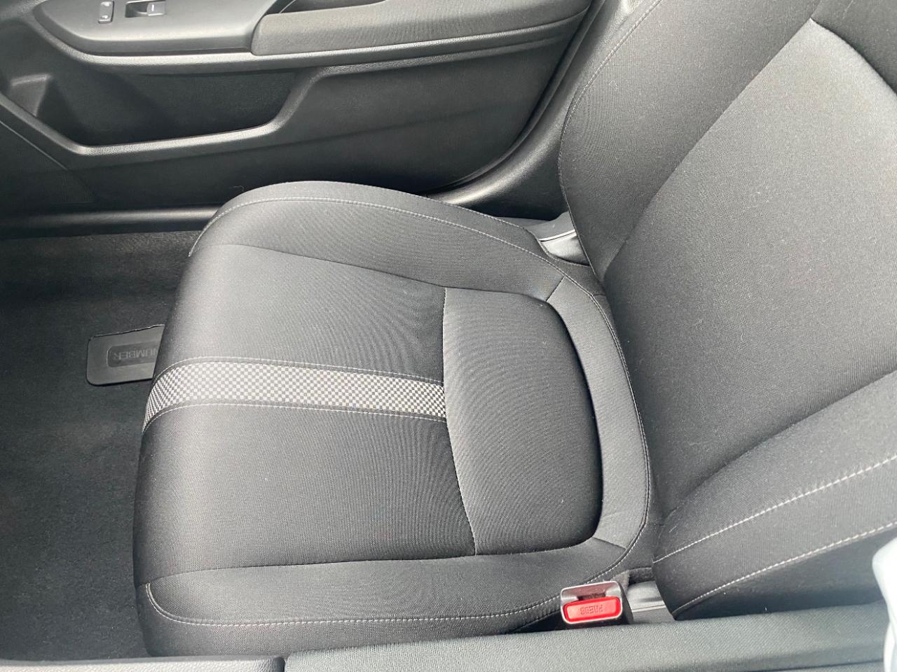 Honda Civic Sedan LX CVT 2021