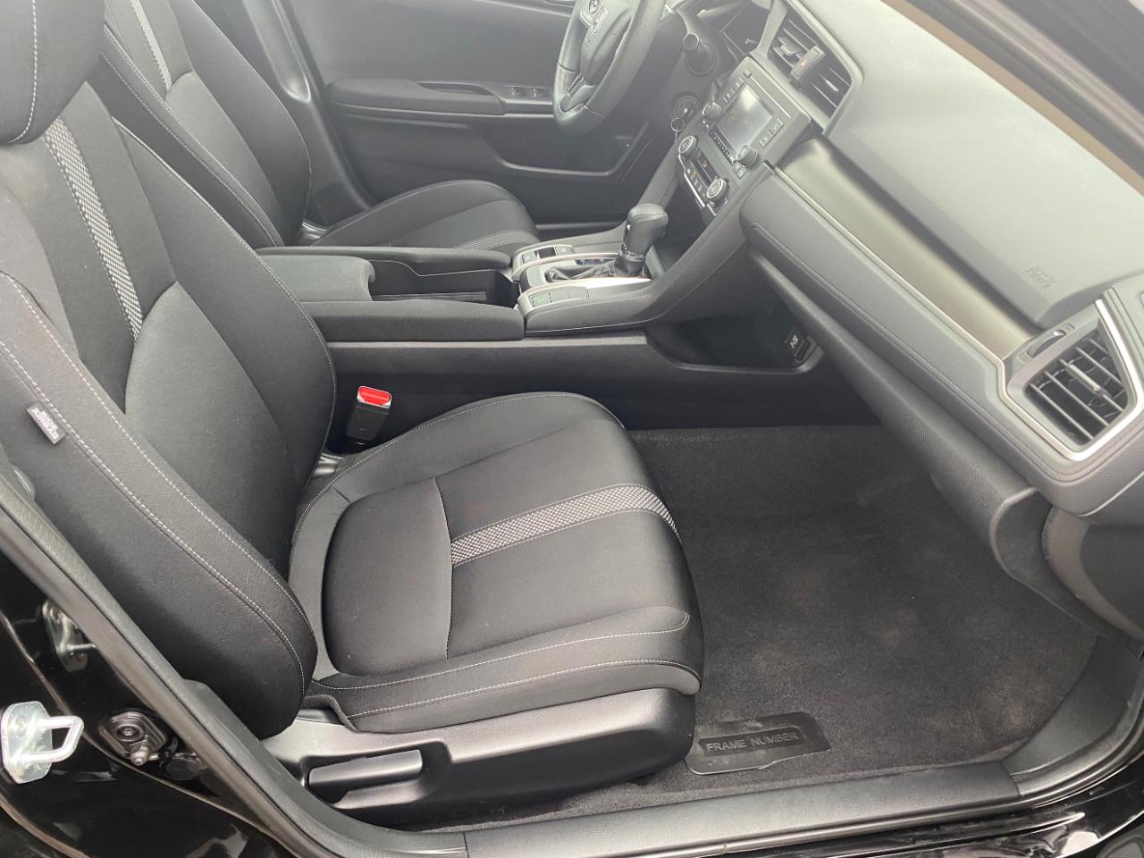 Honda Civic Sedan LX CVT 2021