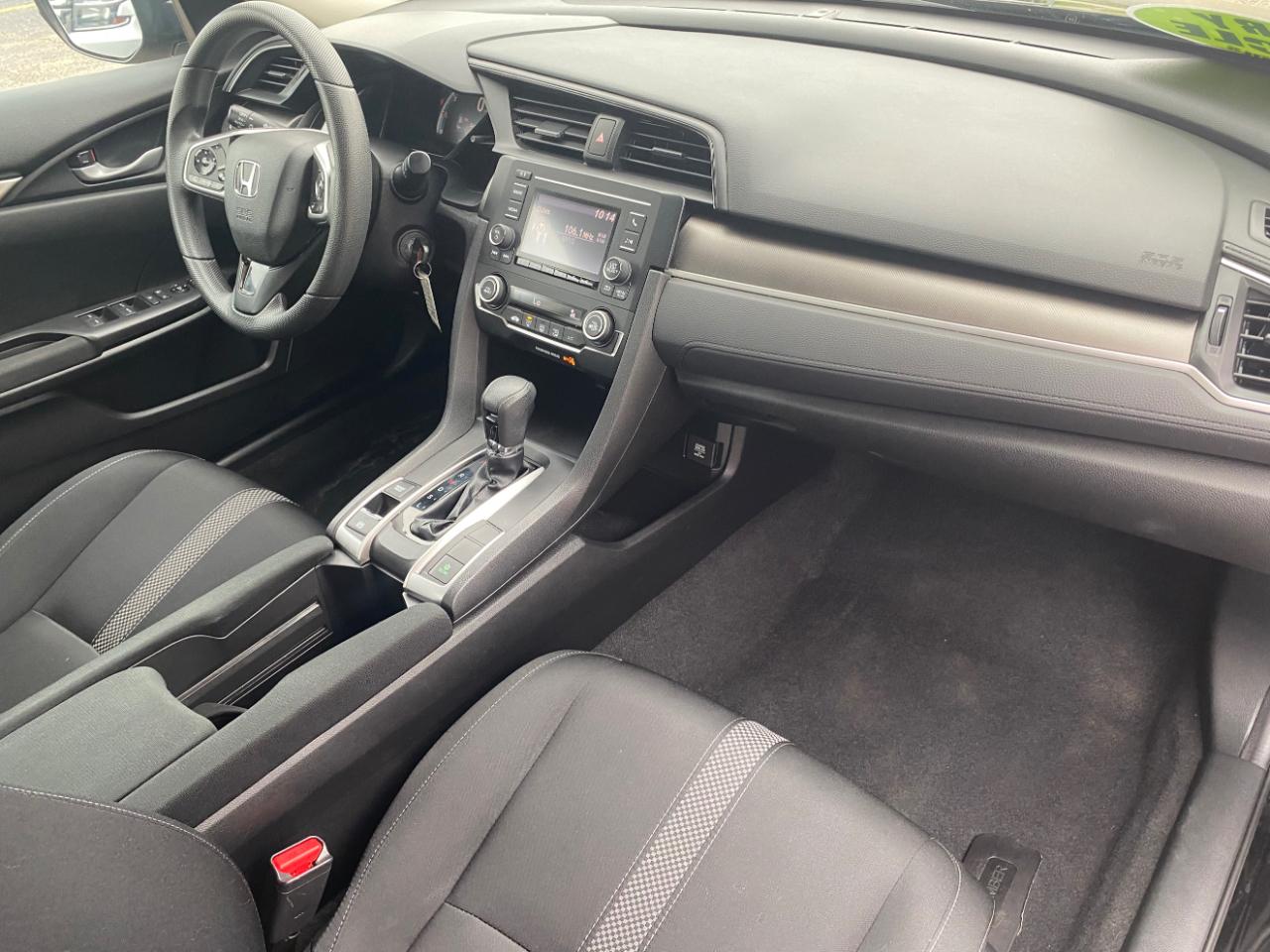 Honda Civic Sedan LX CVT 2021