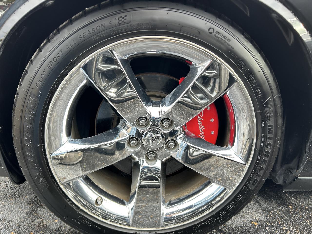 Dodge Challenger 2dr Cpe R/T 2009