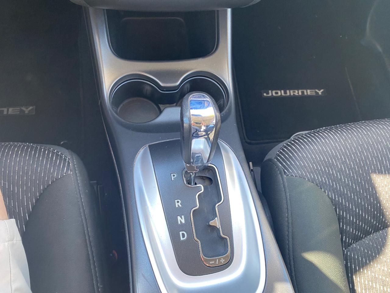 Dodge Journey FWD 4dr SXT 2012