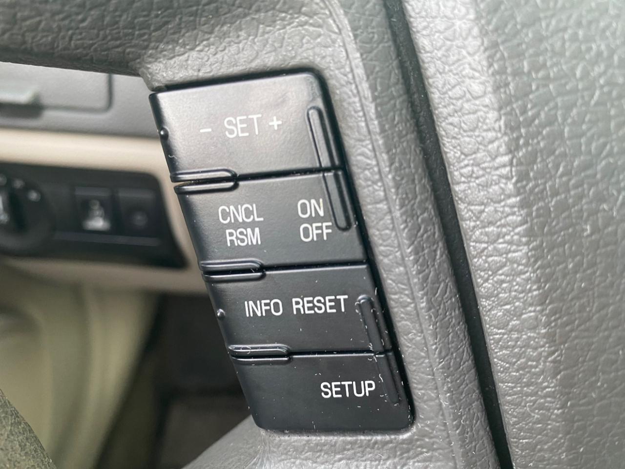 Ford Fusion 4dr Sdn S FWD 2012