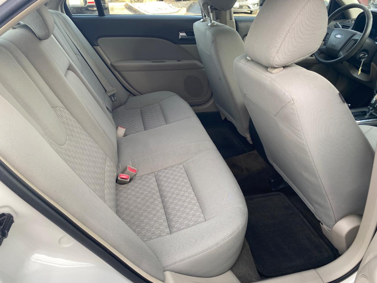 Ford Fusion 4dr Sdn S FWD 2012