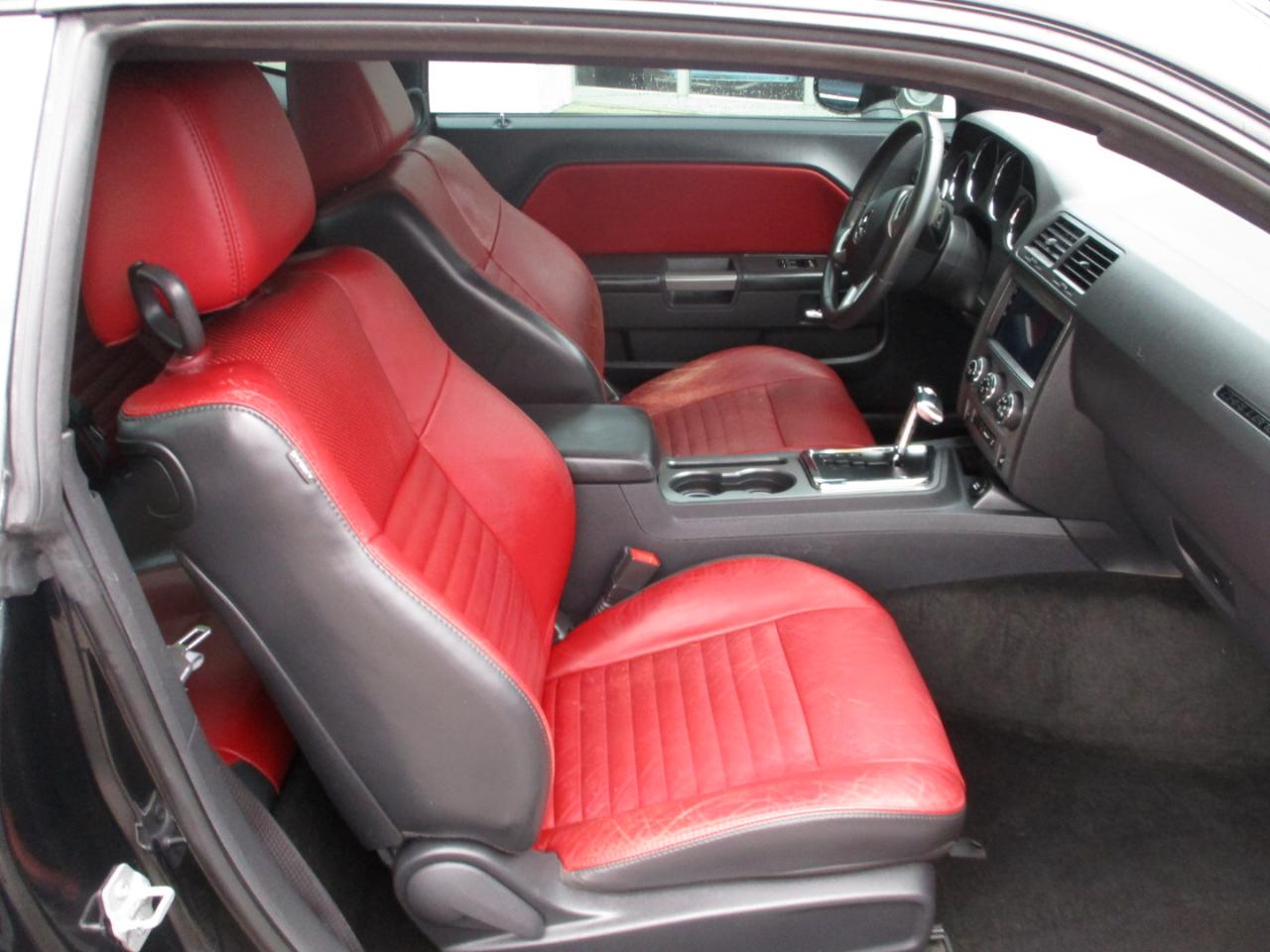 Dodge Challenger 2dr Cpe R/T Plus 2013