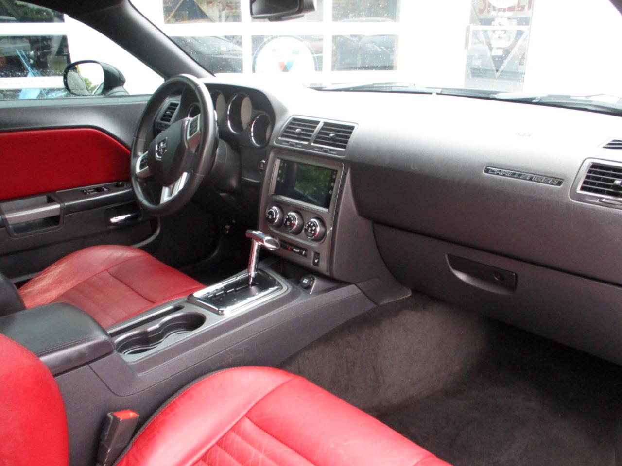 Dodge Challenger 2dr Cpe R/T Plus 2013
