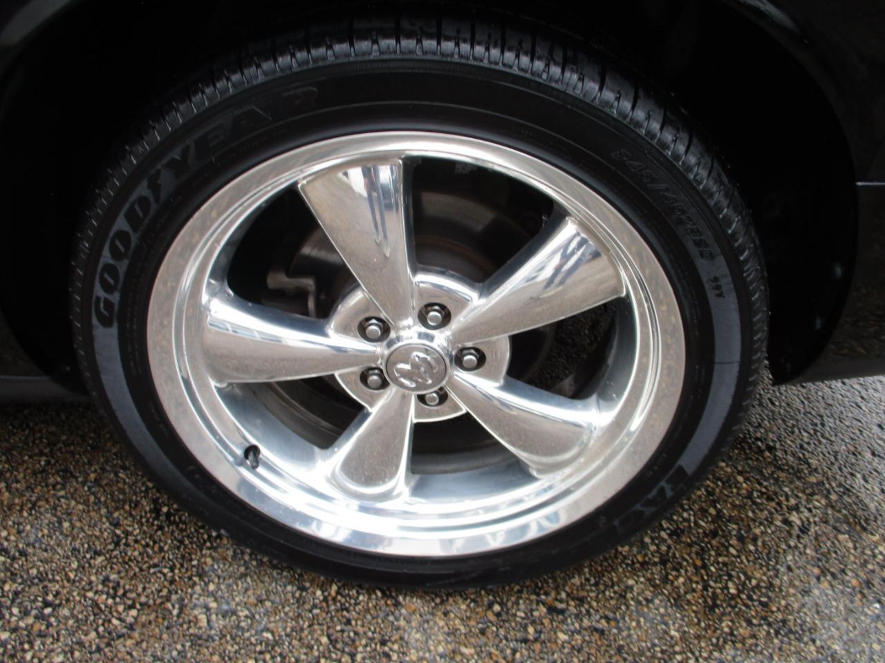 Dodge Challenger 2dr Cpe R/T Plus 2013