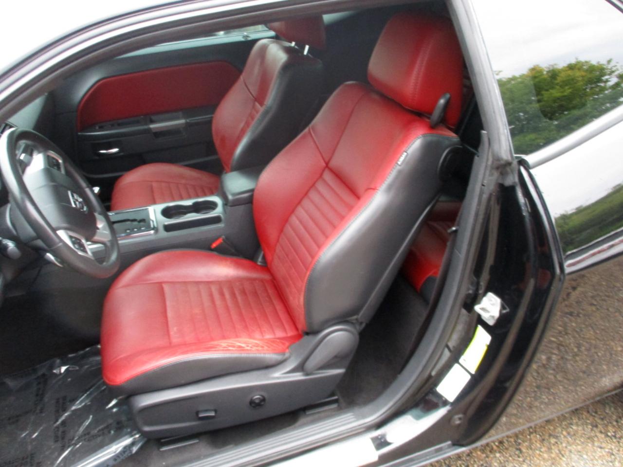 Dodge Challenger 2dr Cpe R/T Plus 2013
