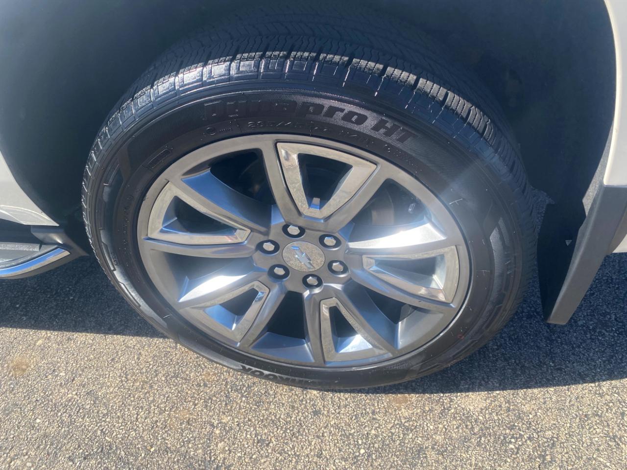 Chevrolet Tahoe 4WD 4dr LTZ 2015