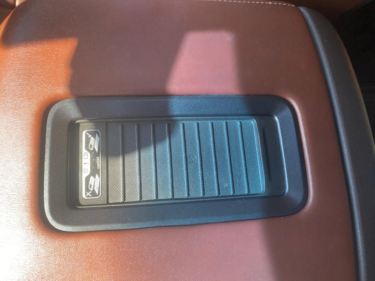 Chevrolet Tahoe 4WD 4dr LTZ 2015