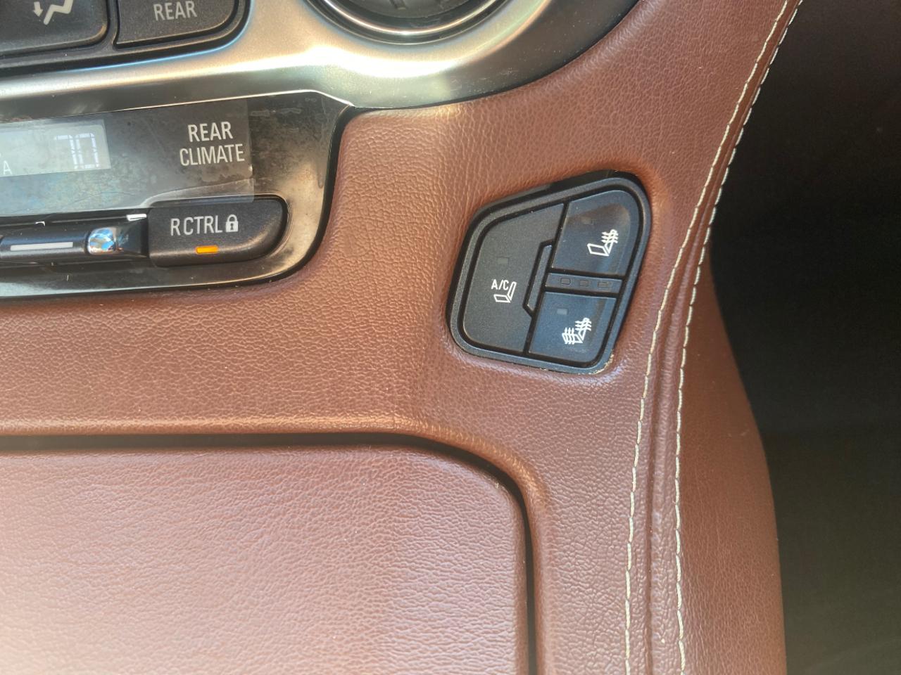 Chevrolet Tahoe 4WD 4dr LTZ 2015