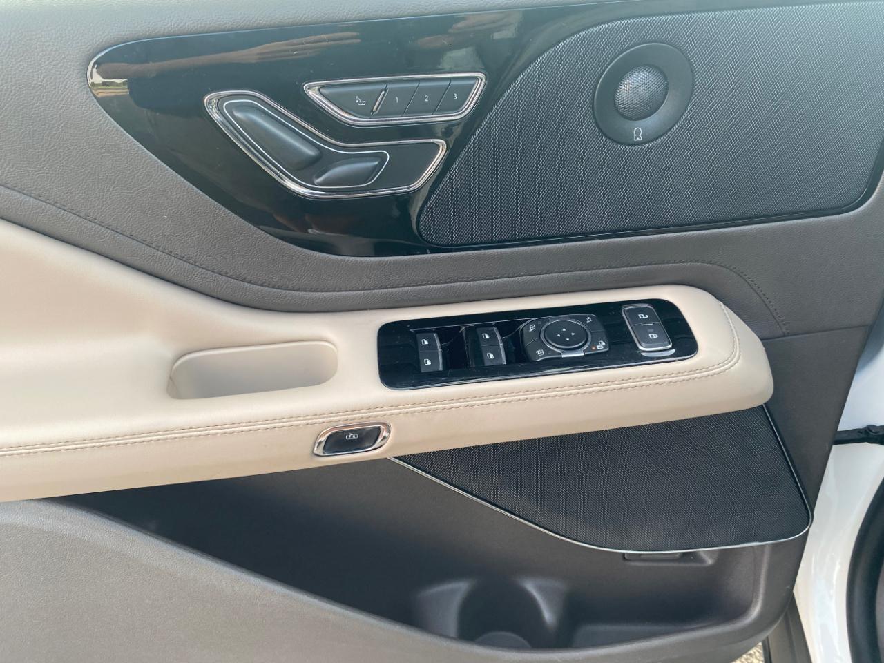 Lincoln Aviator Reserve AWD 2021