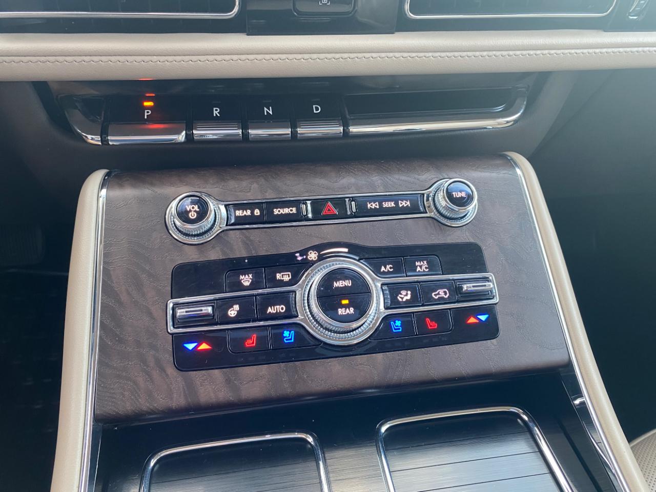 Lincoln Aviator Reserve AWD 2021