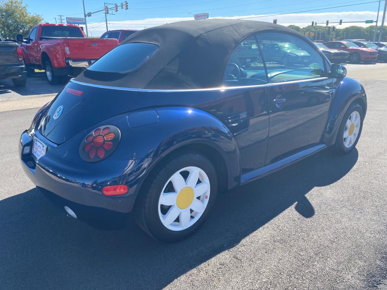 Volkswagen New Beetle Convertible 2dr Convertible GLS Auto 2003